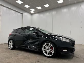 skadebil auto Ford Focus 2.0 ST 184kw 5-drs Navi Clima 2017/6