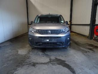 Vrakbiler auto Peugeot Partner 1.5 HDI 2021/11