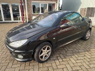 Peugeot 206 206 CC (2D), Cabrio, 2000 / 2007 1.6 HDI 16V FAP picture 3