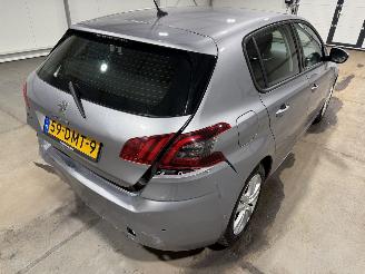 Peugeot 308 1.2 PureTech 81kW Blue Lease Active picture 21