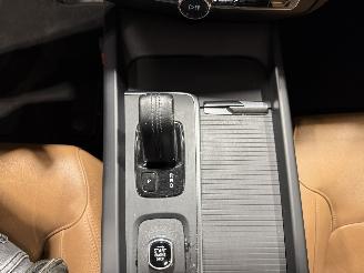 Volvo V-60 2.0 B3 120kW Automaat Momentum Advantage picture 18