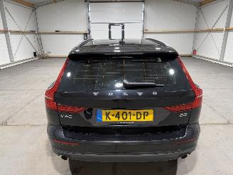Volvo V-60 2.0 B3 120kW Automaat Momentum Advantage picture 7