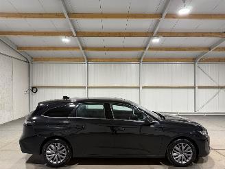 krockskadad bil auto Peugeot 308 1.2 PureTech 81kW Active Pack Business 2022/5