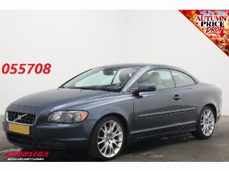 damaged passenger cars Volvo C-70 Convertible 2.4i Aut. Kinetic Cruise Navi Leder Memory PDC AHK Clima 2008/4