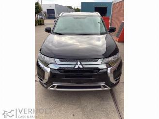 Auto da rottamare Mitsubishi Outlander Outlander (GF/GG), SUV, 2012 / 2022 2.4 16V PHEV 4x4 2019/5