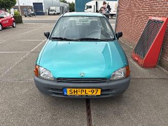skadebil auto Toyota Starlet  1997/10