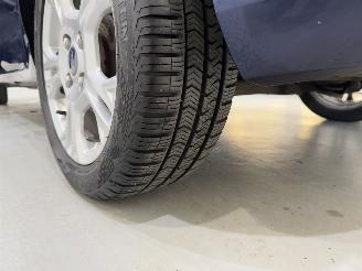 Ford Fiesta 5-Drs 1.25 Limites Airco picture 21