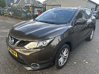 Coche accidentado Nissan Qashqai 1.2 DIG-T  Automaat  ( Leer-Panoramadak ) 2016/7