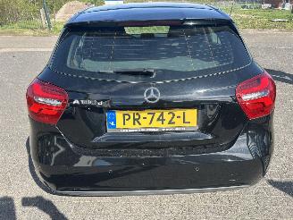 Mercedes A-klasse 180 D   ( schadevrij ) picture 6