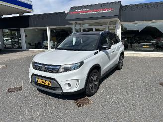 Unfallwagen Suzuki Vitara 1.6D High Executive 2016/10