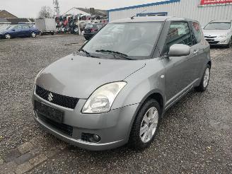 Purkuautot passenger cars Suzuki Swift Grijs ZCD Onderdelen Deur Motorkap 2006/1