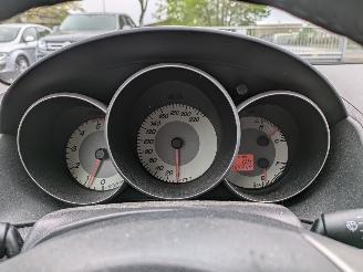 Mazda 3 1.6 picture 13