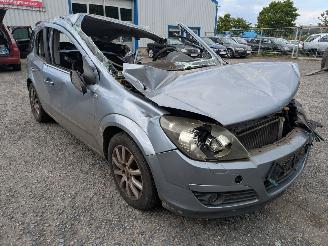 Opel Astra 1.8 picture 3