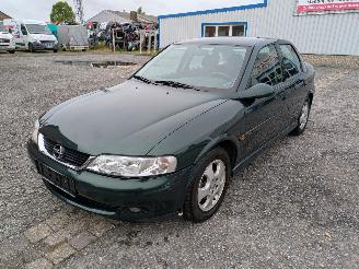 Auto da rottamare Opel Vectra B 1.6 X16XEL Groen Z359 1999/6