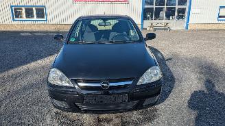 Opel Corsa 1.2 picture 2