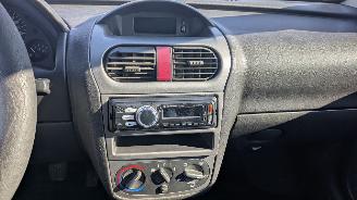Opel Corsa 1.2 picture 12