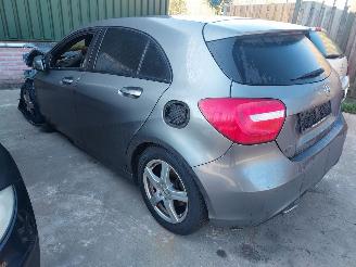 Uttjänta bilar auto Mercedes A-klasse 180 2012/12