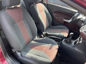 Ford Fiesta  picture 8