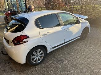 Auto da rottamare Peugeot 208 1.2 puretech 2016/12