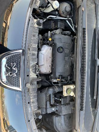 Peugeot 3008 1.6 VTI ST picture 12