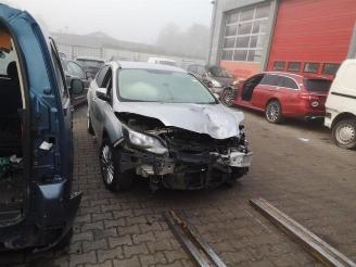 krockskadad bil auto Ford Focus Focus 3, Hatchback, 2010 / 2020 1.0 Ti-VCT EcoBoost 12V 125 2012/1