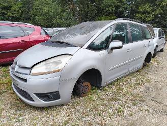 Vrakbiler auto Citroën Grand C4 Picasso 1.6 HDI Business EB6V 7p 2010/6