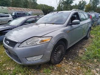 Coche siniestrado Ford Mondeo Wagon 1.6-16V Trend 2008/1