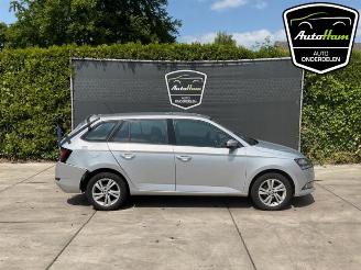 krockskadad bil auto Skoda Fabia Fabia III Combi (NJ5), Combi 5-drs, 2014 / 2022 1.0 TSI 12V 2021/6