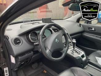 Peugeot 5008 5008 I (0A/0E), MPV, 2009 / 2017 1.6 THP 16V picture 16