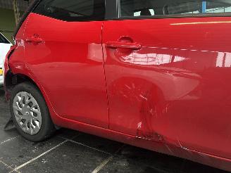 Toyota Aygo 1.0 VVT-I X-PLAY picture 6