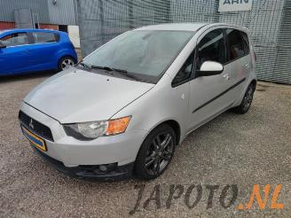 Vrakbiler auto Mitsubishi Colt Colt (Z2/Z3), Hatchback, 2004 / 2012 1.3 16V 2010/7