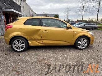 Kia Pro cee d Pro cee'd (EDB3), Hatchback 3-drs, 2008 / 2012 1.6 CVVT 16V picture 6