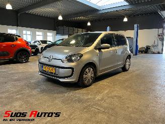 Auto incidentate Volkswagen Up! 1.0 move up! BlueMotion 2013/1