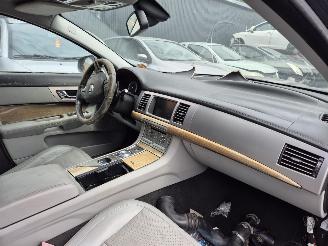 Jaguar XF (CC9) 2.7 D V6 24V Sedan, 4Dr, Diesel, 2.720cc, 152kW (207pk), RWD, 7G; AJTDV6 picture 6