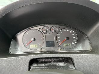 Volkswagen Transporter  picture 17