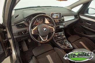 BMW 2-serie 216i Active Tourer Navi Clima Centennial High Executive picture 5