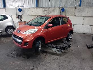 disassembly passenger cars Peugeot 107 107 Hatchback 1.0 12V (384F(1KR)) [50kW]  (06-2005/05-2014) 2009
