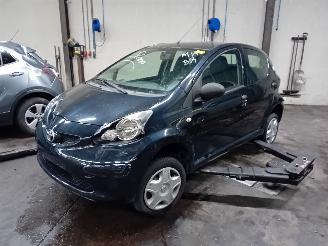 Toyota Aygo Aygo (B10) Hatchback 1.0 12V VVT-i (1KR-FE) [50kW]  (07-2005/05-2014) picture 1