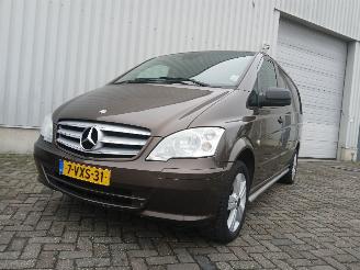 uszkodzony samochody osobowe Mercedes Vito Vito (639.6) Van 2.2 113 CDI 16V Euro 5 (OM651.940) [100kW]  (09-2010/=
=2E..) 2012/8