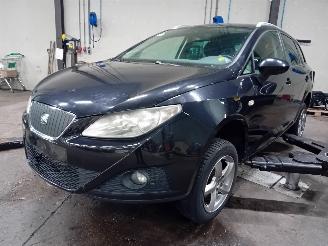 Autoverwertung Seat Ibiza Ibiza ST (6J8) Combi 1.2 TDI Ecomotive (CFWA) [55kW]  (04-2010/05-2015=
) 2011/1