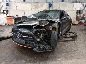 Purkuautot passenger cars Mercedes Cla-klasse CLA (118.3) Sedan 1.3 CLA-200 Turbo 16V (M282.914) [120kW]  (03-2019/.=
=2E.) 2019/11