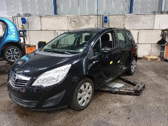 Vrakbiler auto Opel Meriva Meriva (B) MPV 1.4 16V Ecotec (A14XER(Euro 5)) [74kW]  (06-2010/03-201=
7) 2011/5