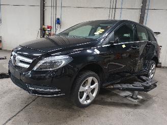 Purkuautot passenger cars Mercedes B-klasse B (W246/W242) Hatchback 1.6 B-180 BlueEFFICIENCY Turbo 16V (M270.910) =
[90kW]  (11-2011/12-2018) 2014/2