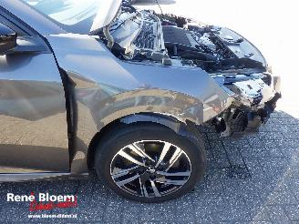 Peugeot 208 1.2 Puretech Allure Pack Aut picture 10