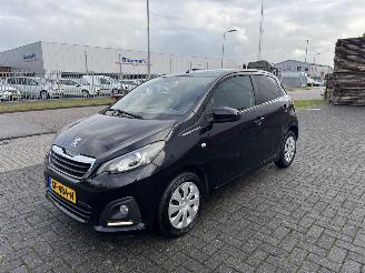 Unfallwagen Peugeot 108 1.0  50Kw Active 2015/4
