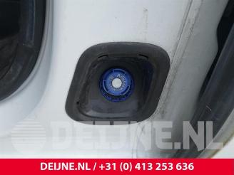 Opel Vivaro Vivaro, Van, 2019 1.5 CDTI 102 picture 15