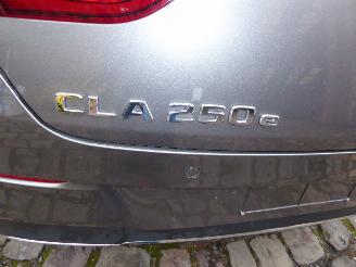 Mercedes Cla-klasse 250e Hyb picture 10