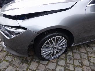 Mercedes Cla-klasse 250e Hyb picture 2