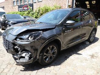 Damaged car Ford Kuga Plug-In Hybrid ST-Line 2023/7