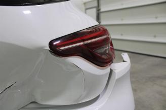 Renault Clio  picture 7